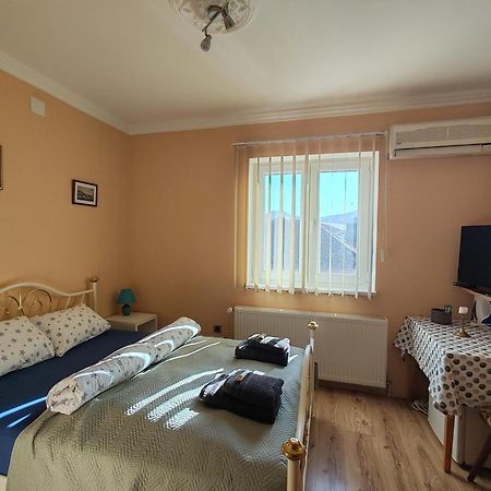 Sun And River Apartments Golubac Exterior foto