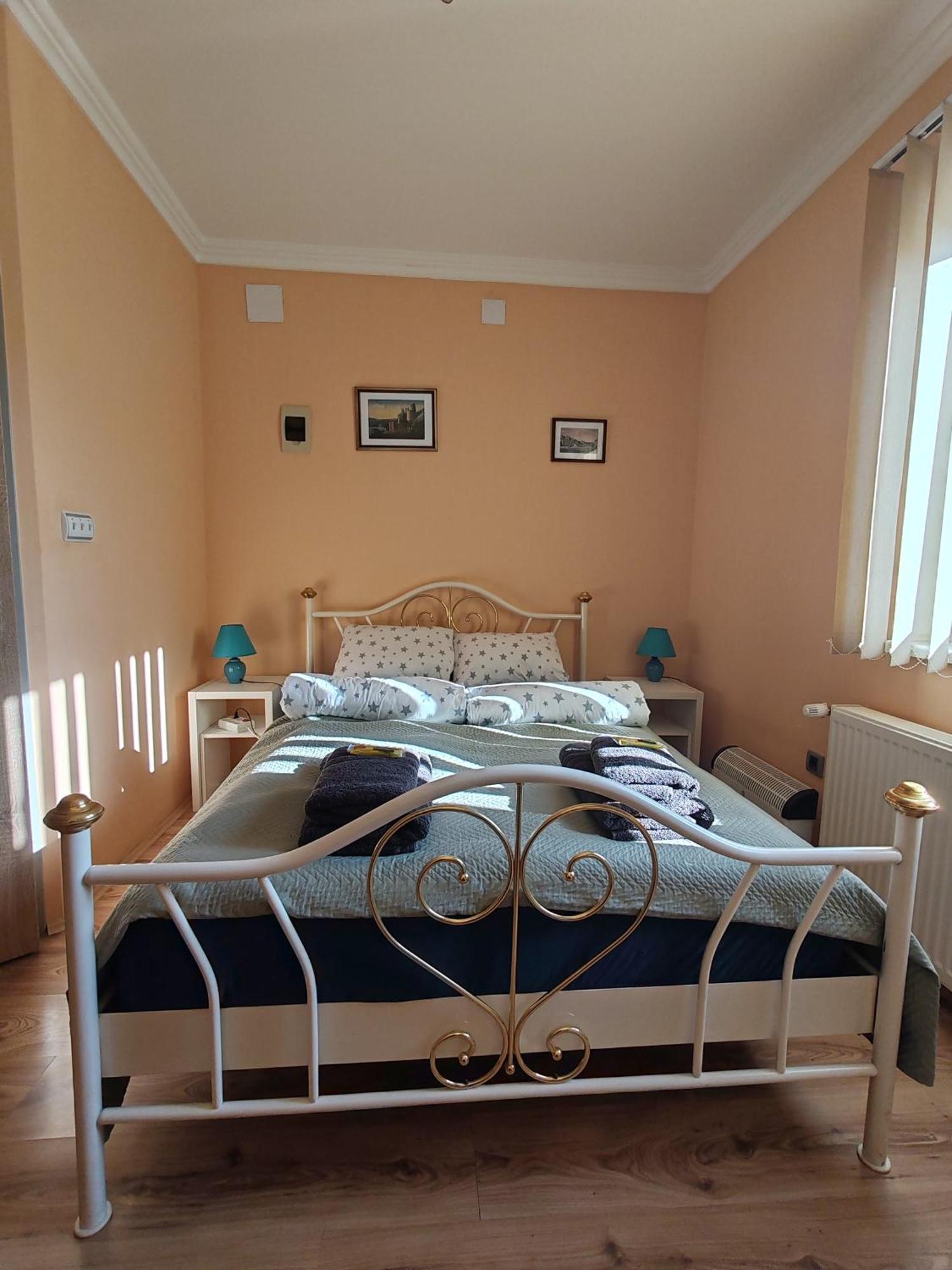 Sun And River Apartments Golubac Exterior foto